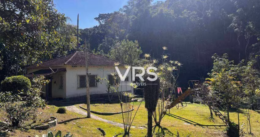 Casa com 3 dormitórios à venda, 92 m² por r$ 399.000,00 - jardim salaco - teresópolis/rj