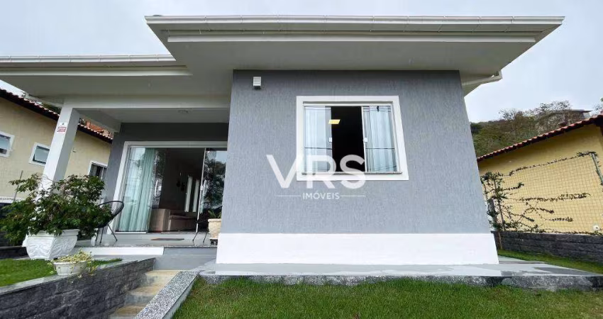 Casa com 3 dormitórios à venda, 102 m² por R$ 630.000,00 - Albuquerque - Teresópolis/RJ