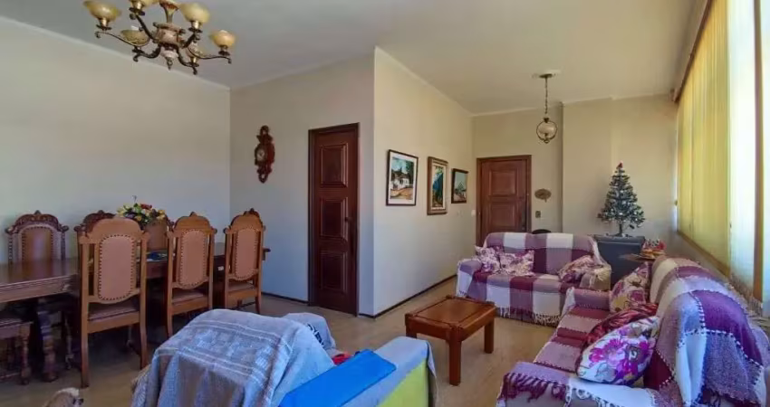 Apartamento com 3 dormitórios à venda, 107 m² por r$ 789.000,00 - várzea - teresópolis/rj