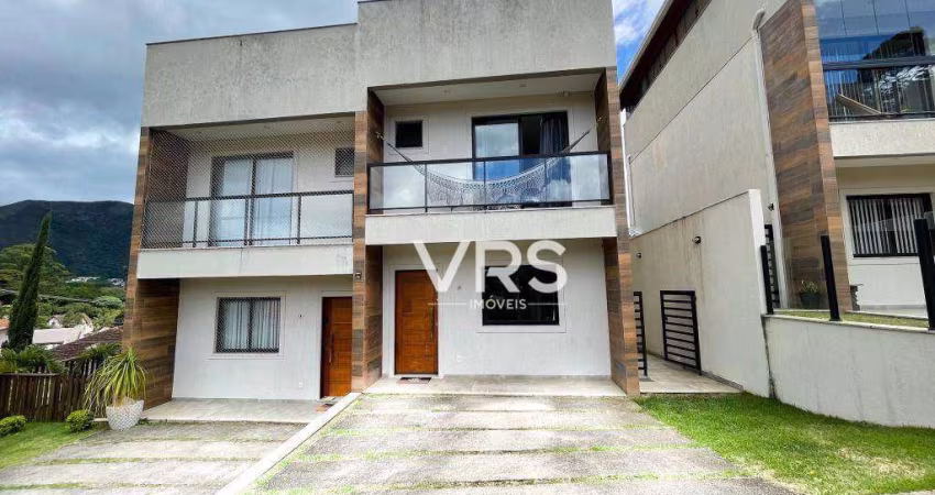 Casa com 2 dormitórios à venda, 117 m² por R$ 595.000,00 - Iucas - Teresópolis/RJ