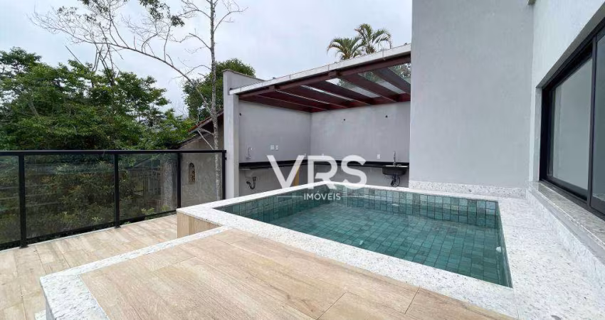 Casa com 4 dormitórios à venda, 160 m² por R$ 1.680.000,00 - Tijuca - Teresópolis/RJ