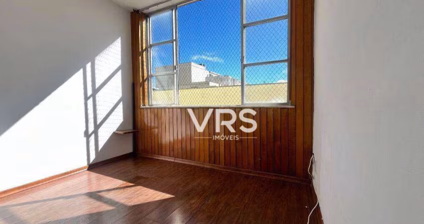 Apartamento com 1 dormitório à venda, 15 m² por R$ 165.000,00 - Alto - Teresópolis/RJ