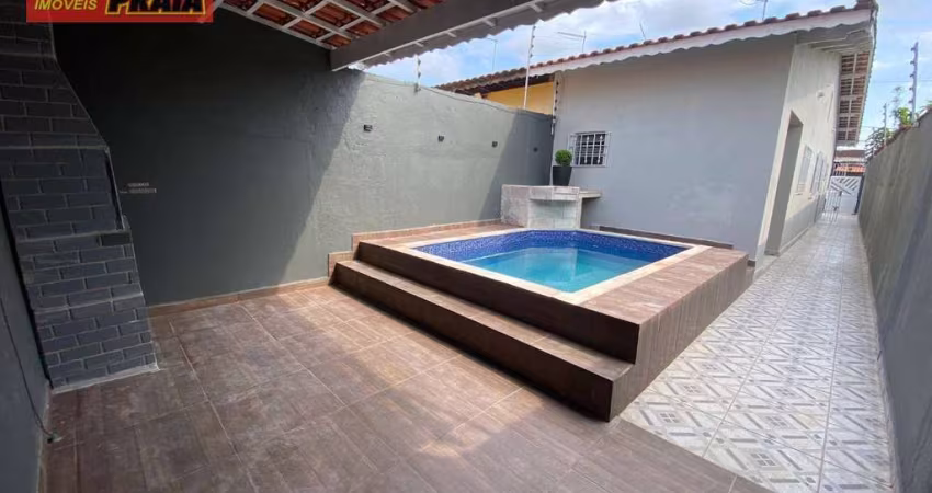 265.000,00 CASA COM PISCINA EM MONGAGUA 2 QUARTOS, 61 m² - Balneário Jussara