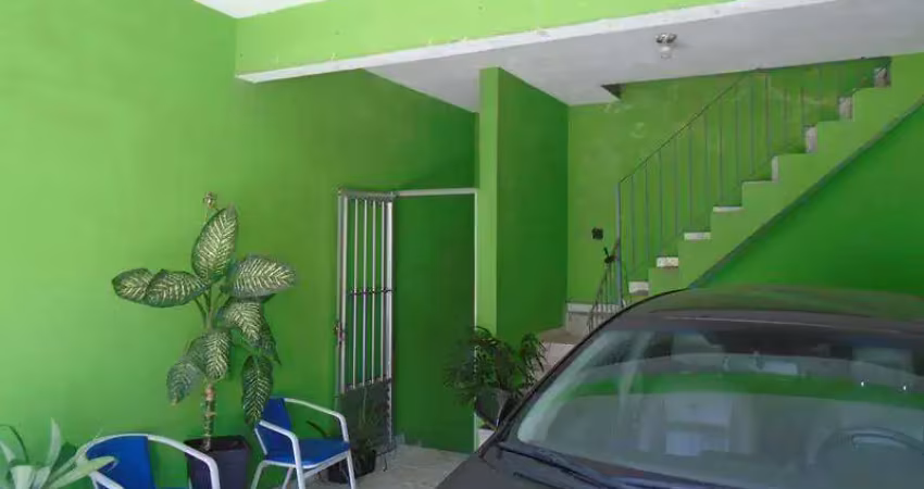Casa com 3 dormitórios à venda, 112 m² por R$ 470.000,00 - Jardim São Luís - São Paulo/SP