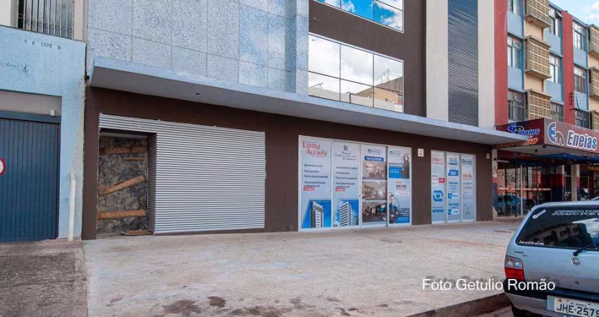 C 2 Lojas + subsolo financiada.