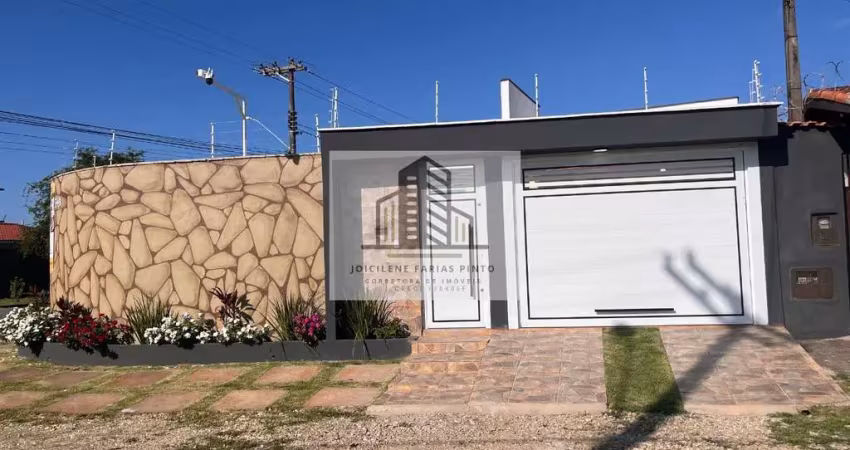 Casa  na praia com 3 quartos: invista no seu novo lar!