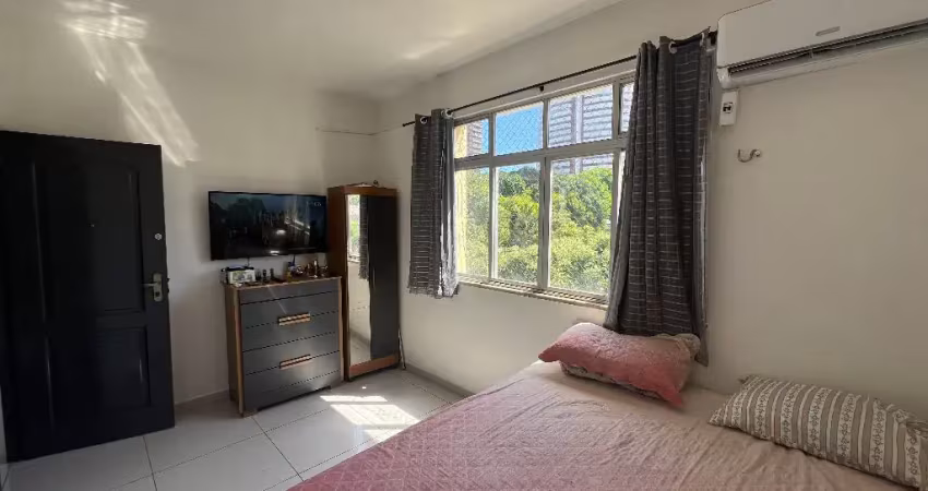 Apartamento com garagem em localização privilegiada no coração de nazaré!