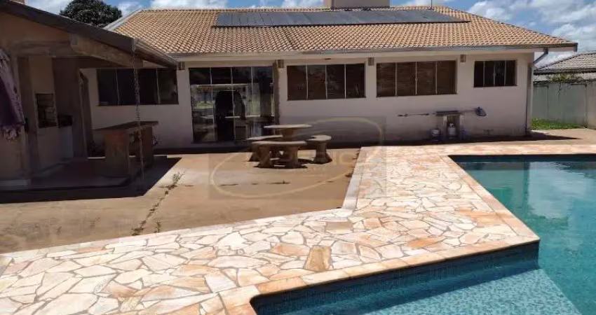 Casa com 3 quartos à venda na Rua do Ipê Branco, O Estribo, Avaré