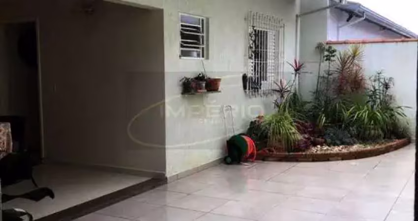 Casa com 3 quartos à venda na Rua Ananias Pires, Parque Residencial Brabância I, Avaré