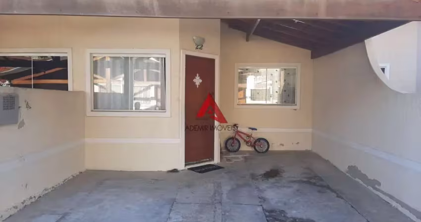 Casa em condomínio fechado com 2 quartos à venda na Municipal Bom Jesus, 185, Bandeira Branca, Jacareí