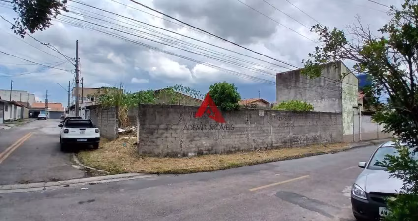 Terreno à venda no Jardim Califórnia, Jacareí 