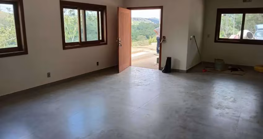 Casa com 4 quartos à venda no Centro, Guararema 