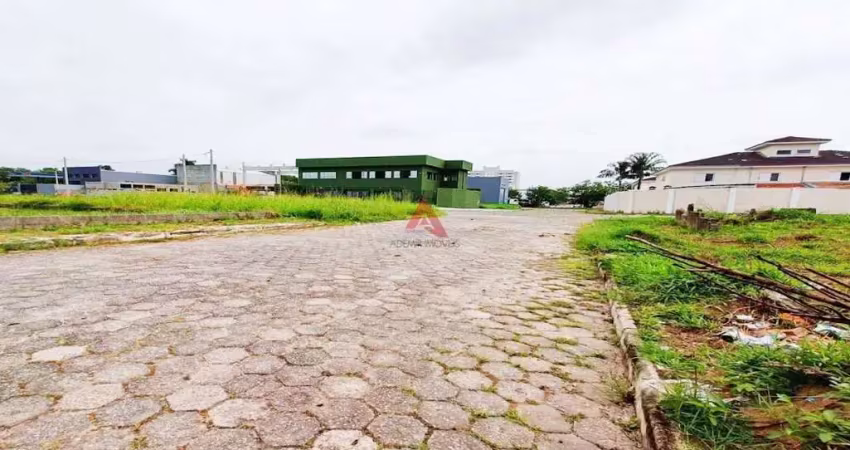 Terreno à venda no Jardim Santa Maria, Jacareí 