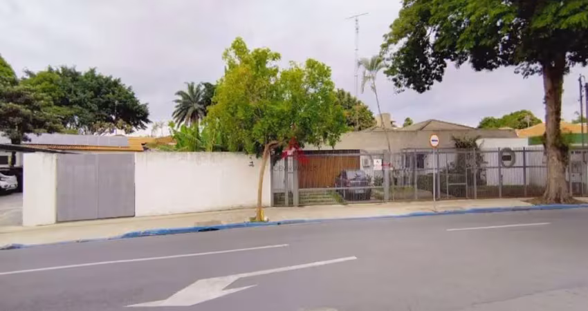 Casa com 3 quartos à venda na Dom Pedro II, 236, Centro, Jacareí