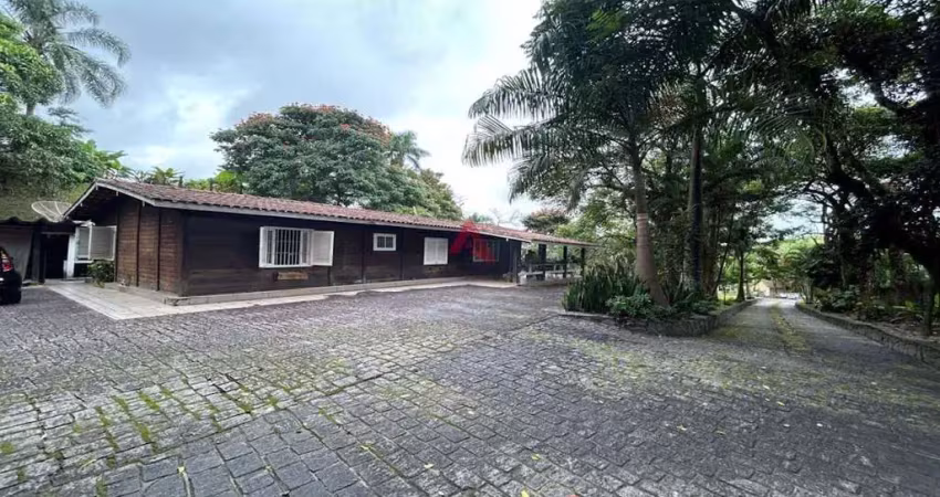 Casa em condomínio fechado com 3 quartos à venda no Condomínio Lagoinha, Jacareí 