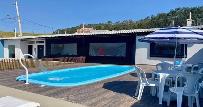 Casa comercial à venda no Jardim Sant\'Anna do Pedregulho, Jacareí 