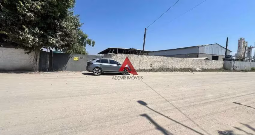 Barracão / Galpão / Depósito para alugar no Jardim Emília, Jacareí 