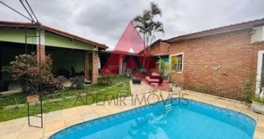 Casa com 4 quartos à venda no Jardim Flórida, Jacareí 
