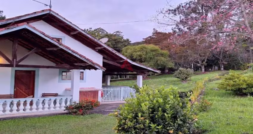 Chácara / sítio com 3 quartos à venda na dos Tamoios, 2, Pouso Alto, Natividade da Serra