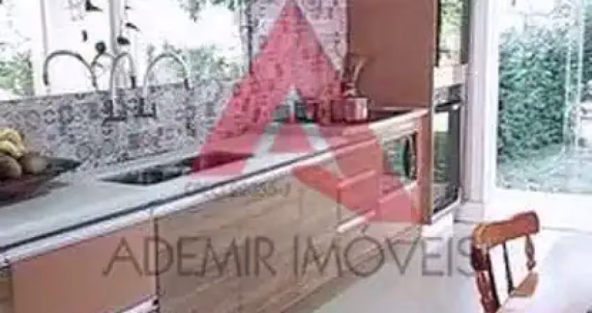 Casa com 2 quartos à venda no Centro, Jacareí 