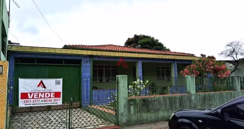 Casa com 3 quartos à venda no Jardim Esperança, Jacareí 
