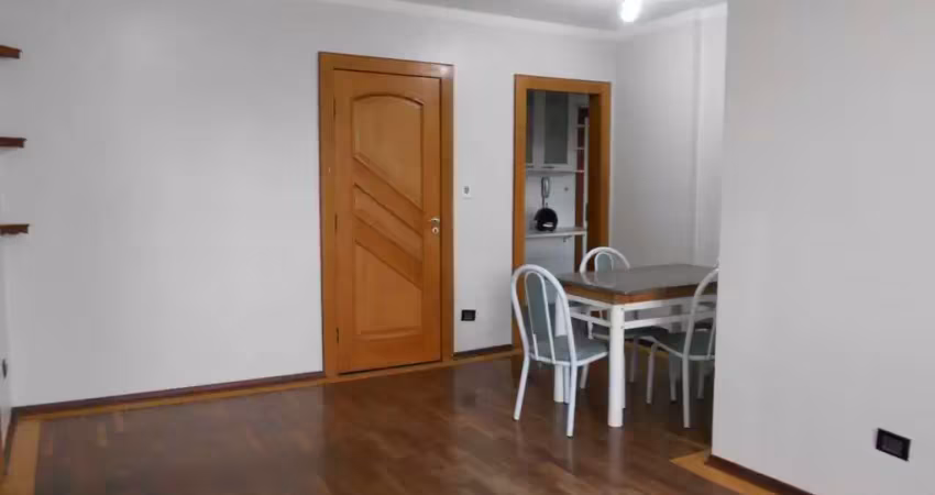 Apartamento com 3 quartos para alugar na Cidade Jardim, Jacareí 