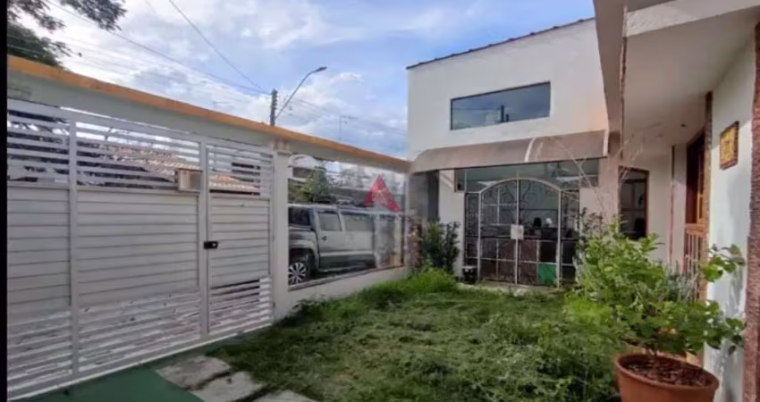Casa com 3 quartos à venda na Itália, 31, Jardim Siesta, Jacareí