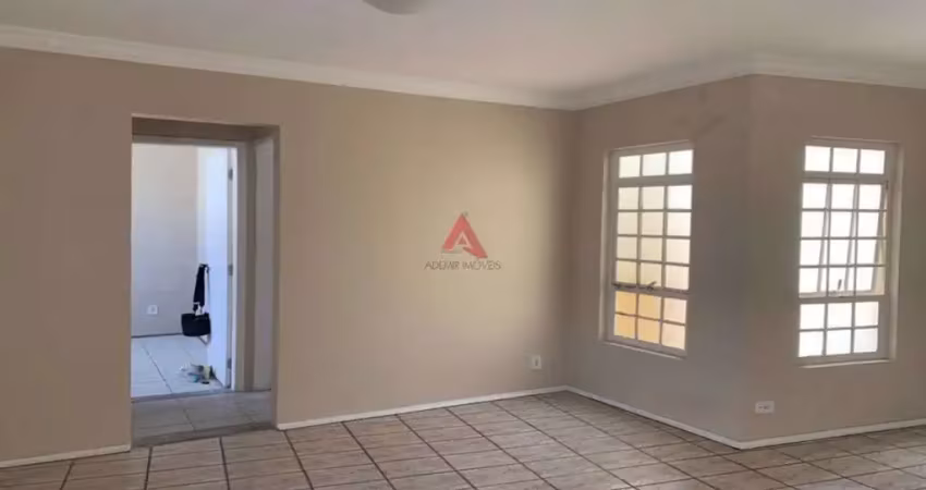 Casa comercial à venda no Jardim Santa Maria, Jacareí 