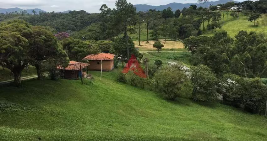 Chácara / sítio com 8 quartos à venda no Centro, Nazaré Paulista 