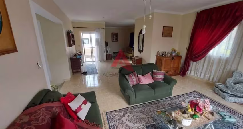 Casa em condomínio fechado com 2 quartos à venda no Condomínio Parque Vale dos Lagos, Jacareí 