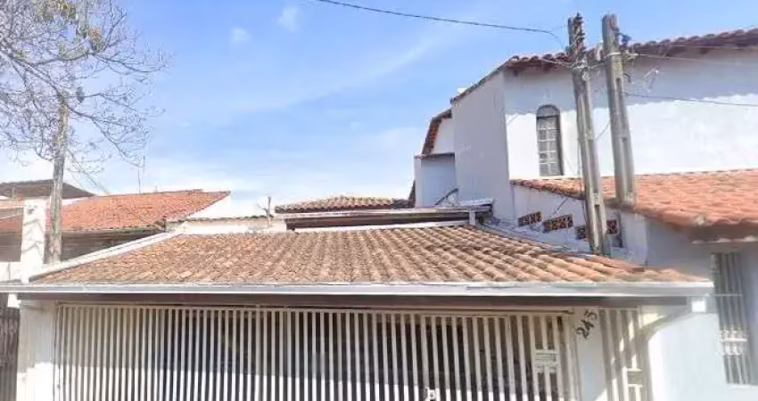 Casa com 3 quartos à venda no Jardim América, Jacareí 