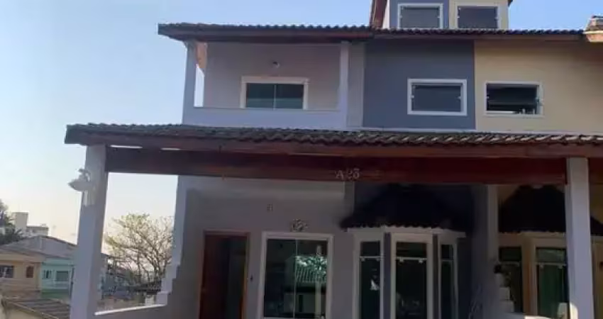 Casa em condomínio fechado com 3 quartos à venda no Parque Santo Antônio, Jacareí 