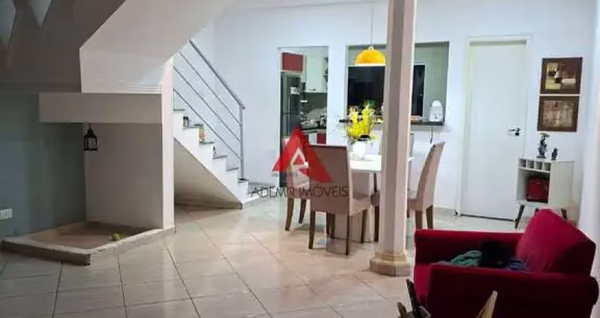 Casa em condomínio fechado com 3 quartos à venda no Jardim Califórnia, Jacareí 