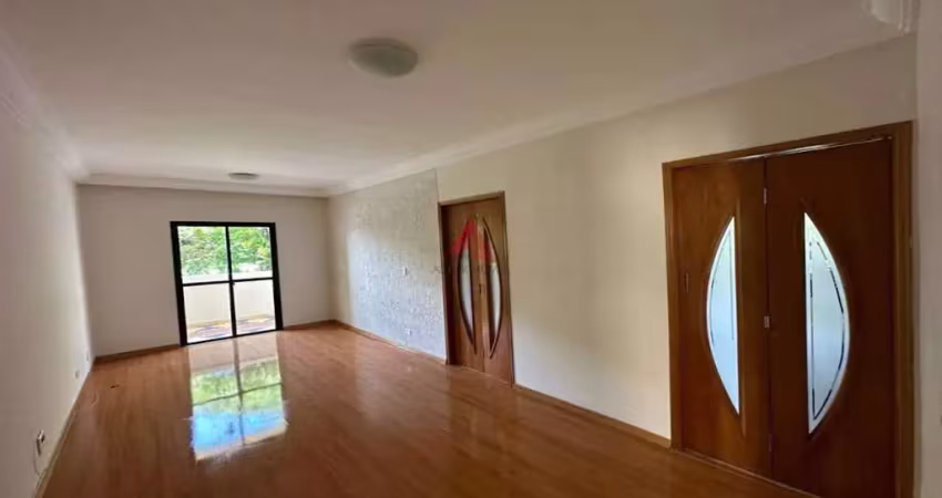Apartamento com 2 quartos para alugar no Centro, Jacareí 