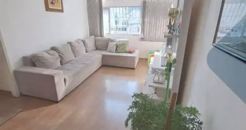Apartamento à venda em Santa Rosa, Niterói-RJ, com 2 quartos, 1 sala, 2 banheiros, vaga de garagem e 70m². Venha conferir!