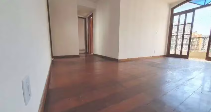 Apartamento à venda em icaraí, claro e arejado com dois dormitórios.