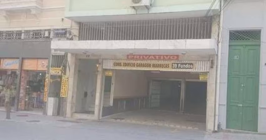 Vaga à venda no Centro do Rio de Janeiro, 1 vaga de garagem, 27m² de área. Confira já!