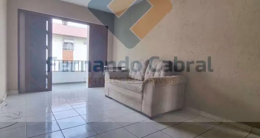 Apartamento à venda em São Gonçalo-RJ, na Vila Três: 2 quartos, sala, banheiro, garagem e 54m² de área. Venha conferir!