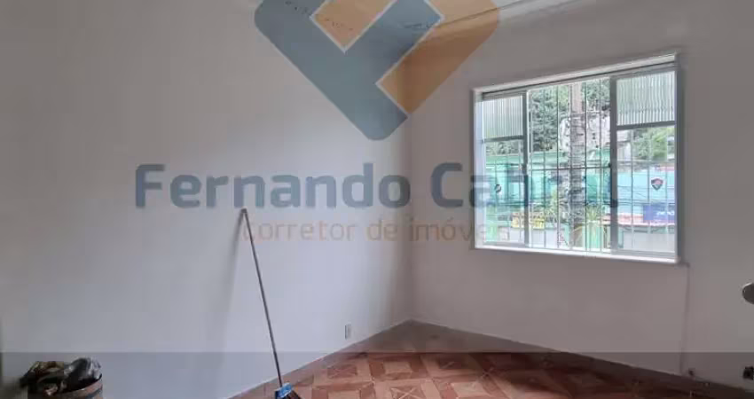 Imperdível oportunidade de apartamento à venda em santa rosa, niterói-rj: 3 quartos, 1 sala, 2 banheiros, 1 vaga de garagem.