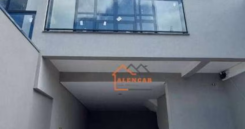 Sobrado com 2 dormitórios à venda, 121 m² por R$ 593.900,00 - Santo André - Santo André/SP