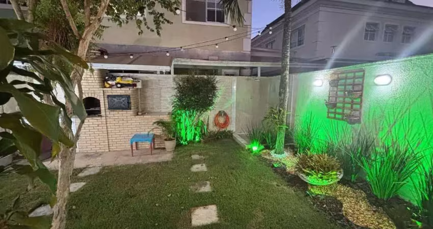 Casa com 3 quartos a venda no condomínio jardins de monet no recreio dos bandeirantes
