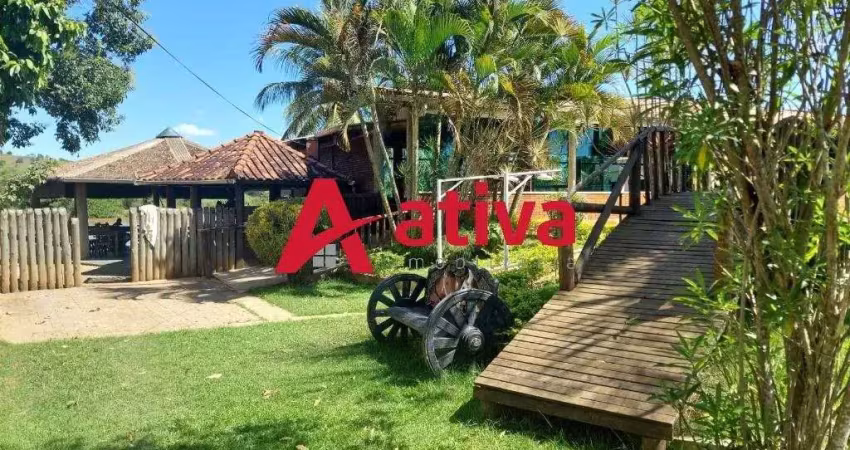 Chácara / sítio com 15 quartos à venda na Rua Amélia Motta, 350, Centro, Italva