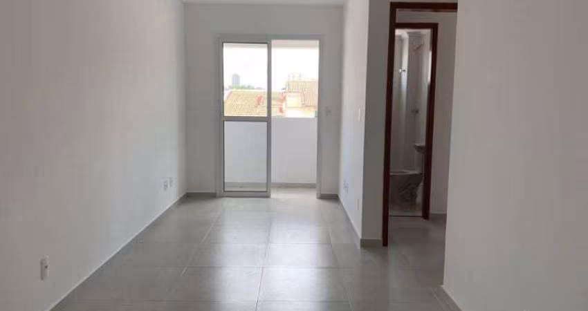 Apartamento novo de 2 dorms com suíte e 02 W.Cs! Em Santo André.