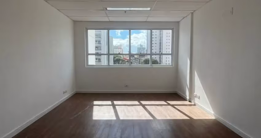 Sala comercial com 1 sala para alugar na Avenida Getúlio Vargas, 107, Baeta Neves, São Bernardo do Campo