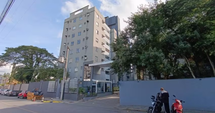 Apartamento com 2 quartos  para alugar, 49.95 m2 por R$1350.00  - Santo Antonio - Joinville/SC