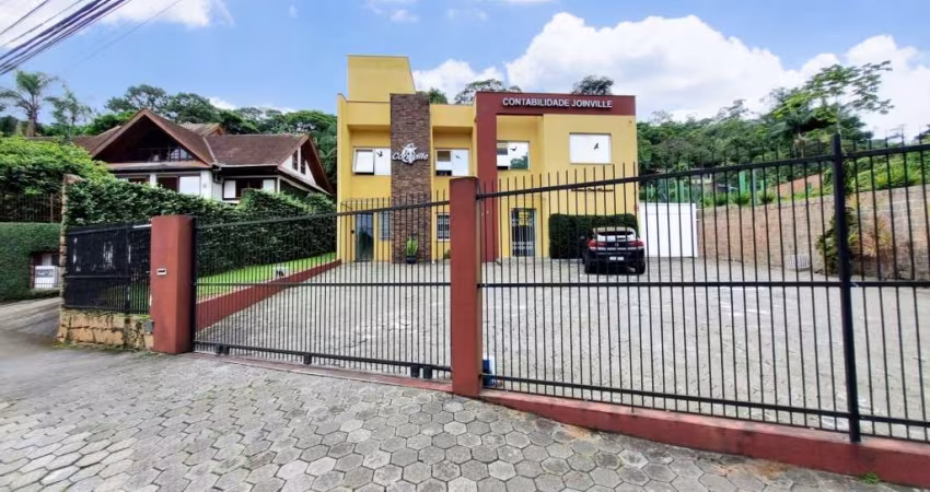 Sala para alugar, 148.56 m2 por R$4900.00  - Boa Vista - Joinville/SC
