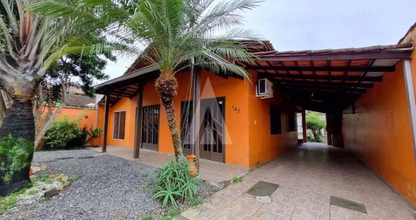 Casa residencial com 3 quartos  para alugar, 152.00 m2 por r$2200.00  - jarivatuba - joinville/sc