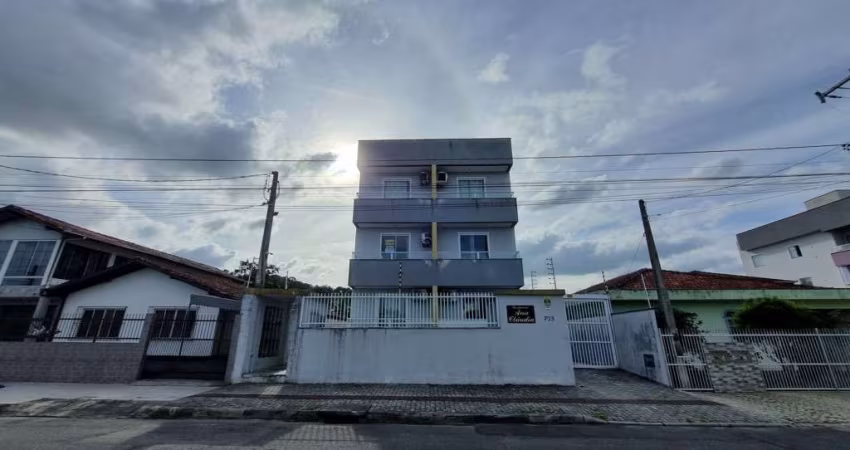 Apartamento com 2 quartos  para alugar, 50.05 m2 por R$1600.00  - Iririu - Joinville/SC