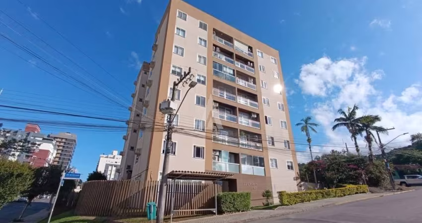 Apartamento com 2 dormitórios, 1 suíte, sala de estar e jantar, cozinha, sacada, 1 banheiro social e área de serviço.