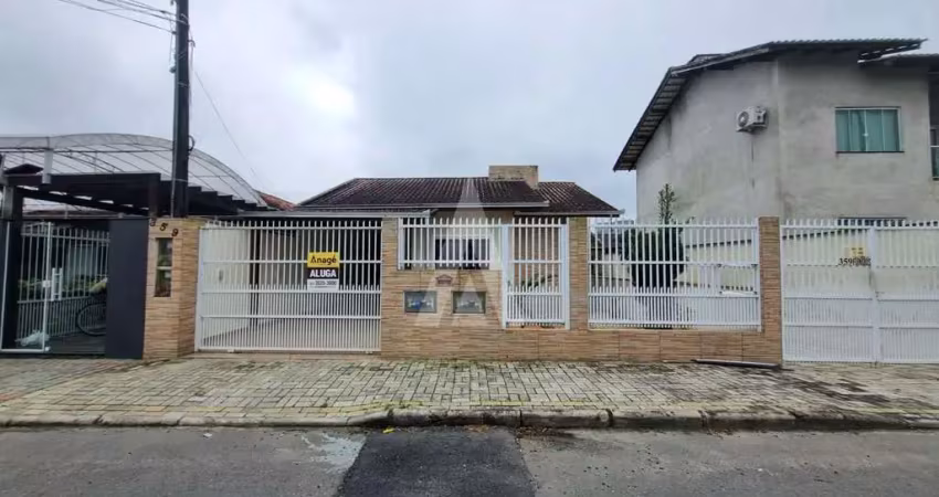 Casa residencial com 2 quartos  para alugar, 64.00 m2 por r$2300.00  - adhemar garcia - joinville/sc